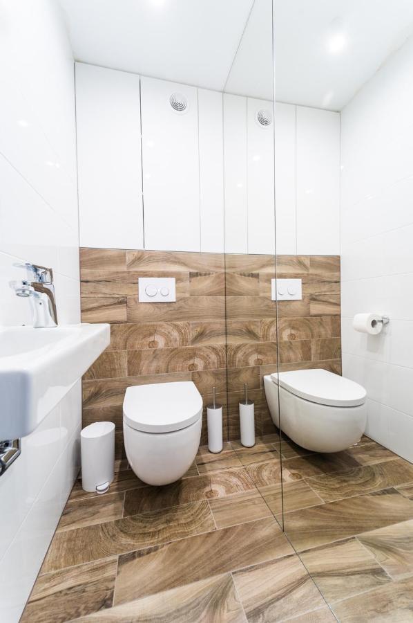 Apart Market Square - Rynek 44 - Opposit Town Hall - 3 Rooms Вроцлав Екстер'єр фото